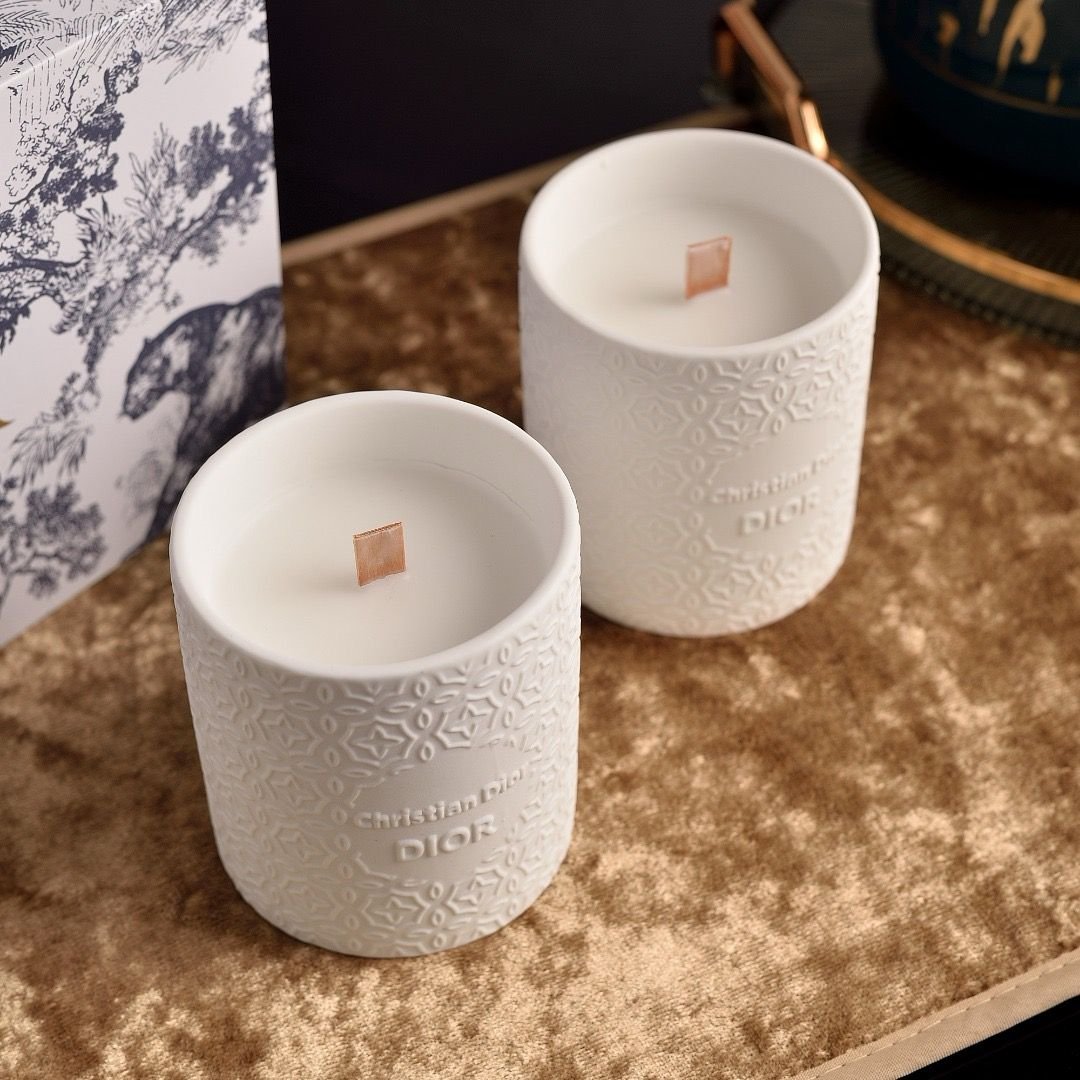 candle set of two white candles - Dior Candles | Aleppo Gift UAE